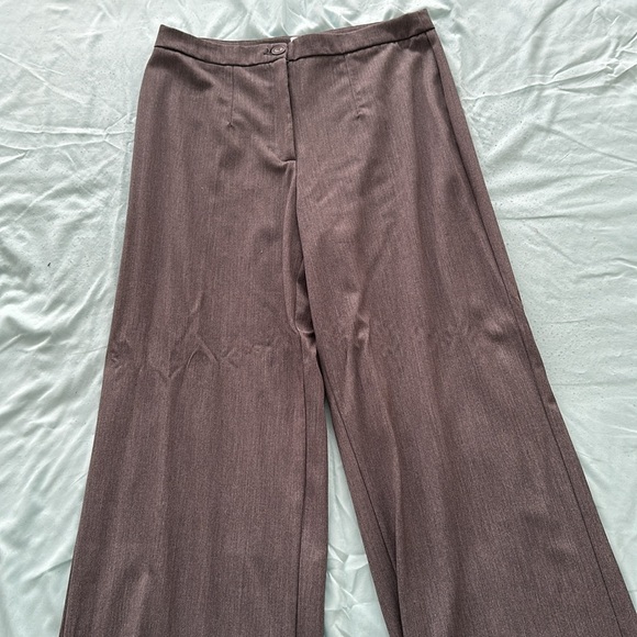 Grey Suit - Picture 3 of 3